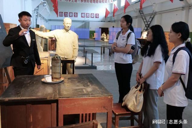 学家精神点亮万千少年心pg电子免费模拟器以科(图7)