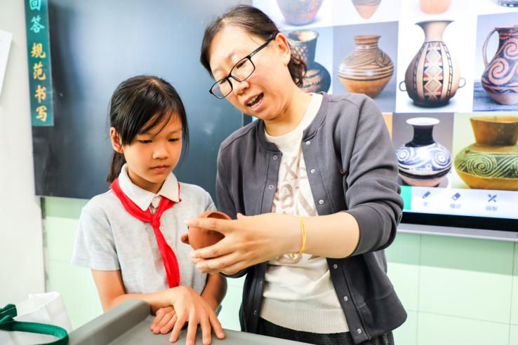 ——国宝解密+手作体验把千年历史带回家pg电子试玩网站免费这波省博研学超硬核(图1) ——国宝解密+手作体验把千年历史带回家pg电子试玩网站免费这波省博研学超硬核(图1)