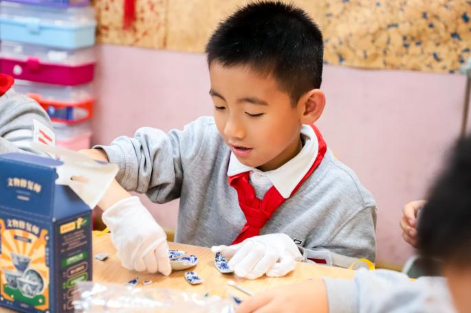 ——国宝解密+手作体验把千年历史带回家pg电子试玩网站免费这波省博研学超硬核(图2) ——国宝解密+手作体验把千年历史带回家pg电子试玩网站免费这波省博研学超硬核(图2)